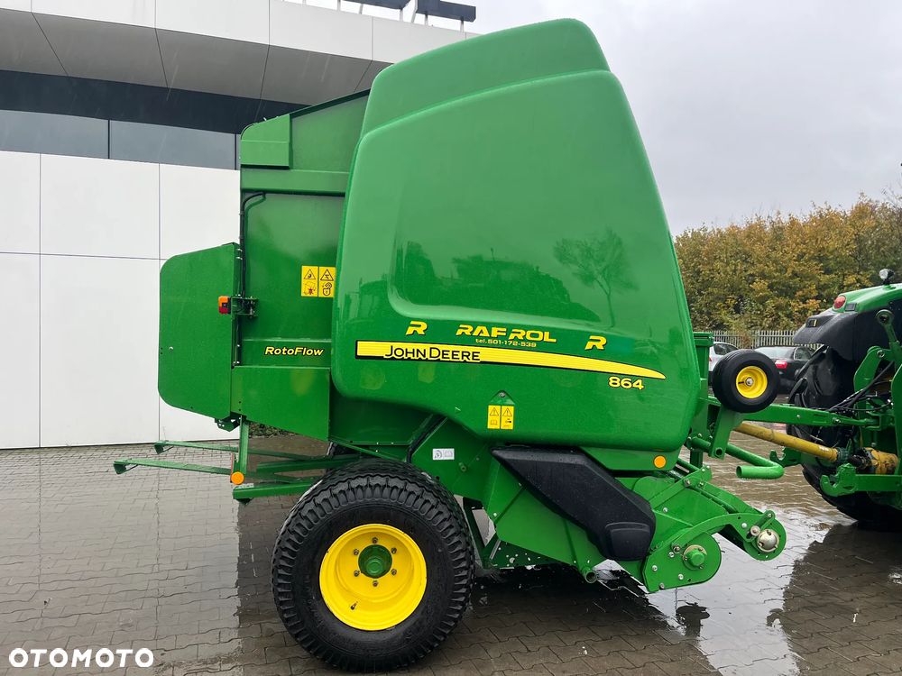John Deere 864 - 3