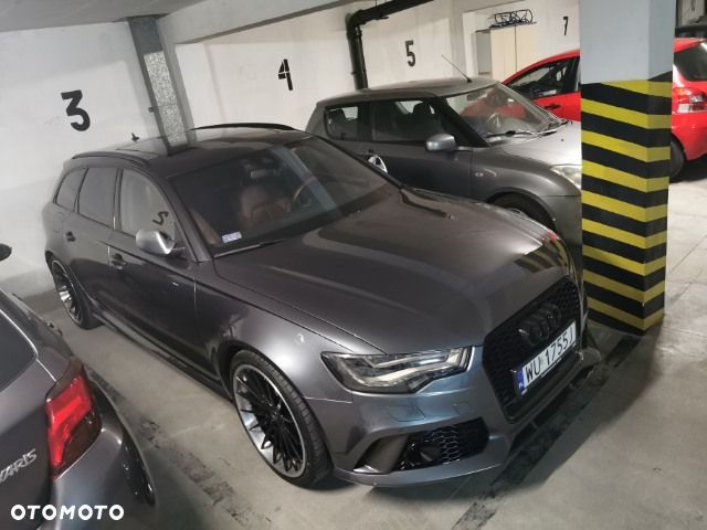 Audi RS6 Avant - 15