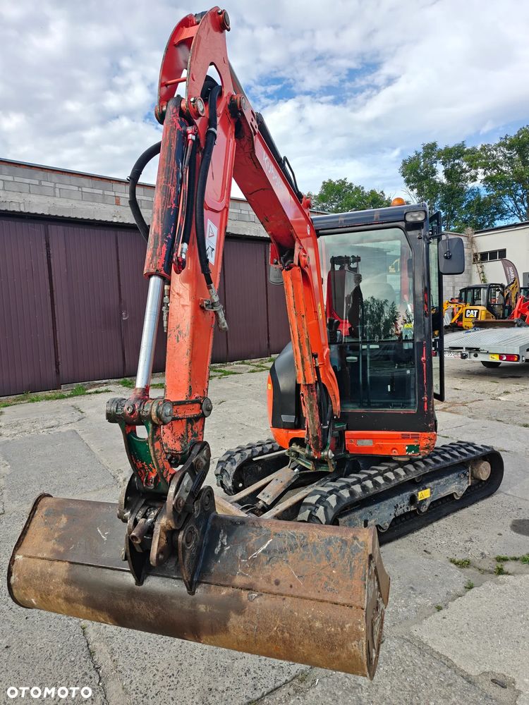 Kubota U27 - 9