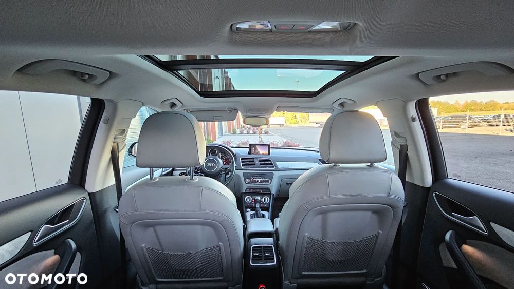 Audi Q3 2012 photo 5