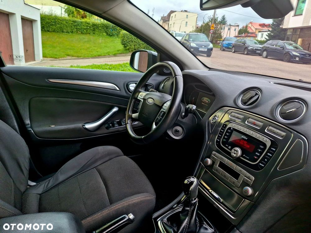 Ford Mondeo 2.0 Titanium - 23
