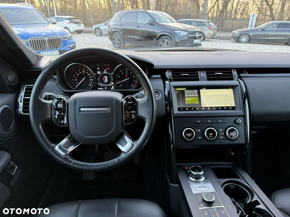 Land Rover Discovery - 24