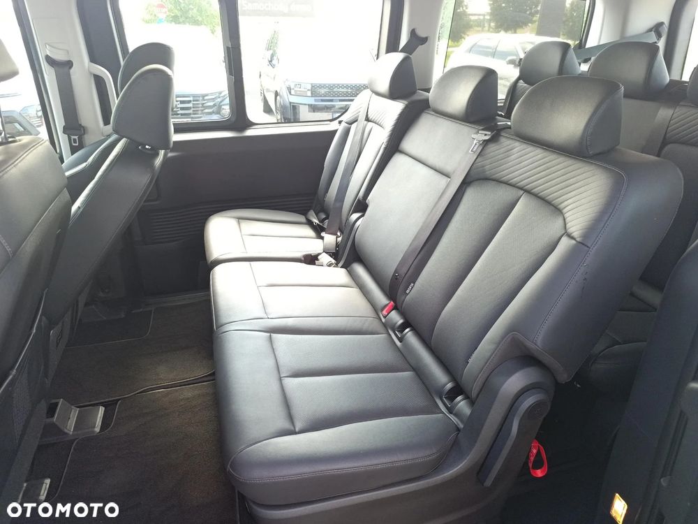 Hyundai Staria 1.6 T-GDI HEV Smart VIP - 11