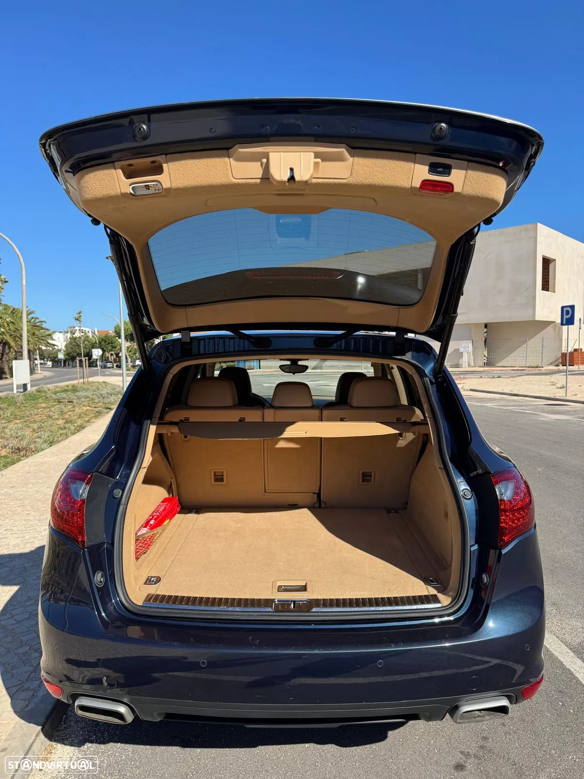 Porsche Cayenne Diesel Tiptronic S - 12