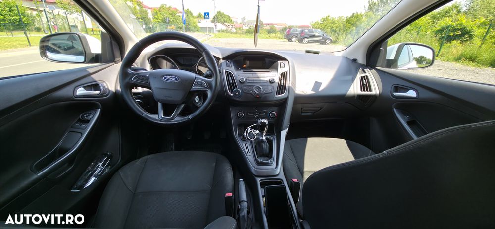 Ford Focus - 6
