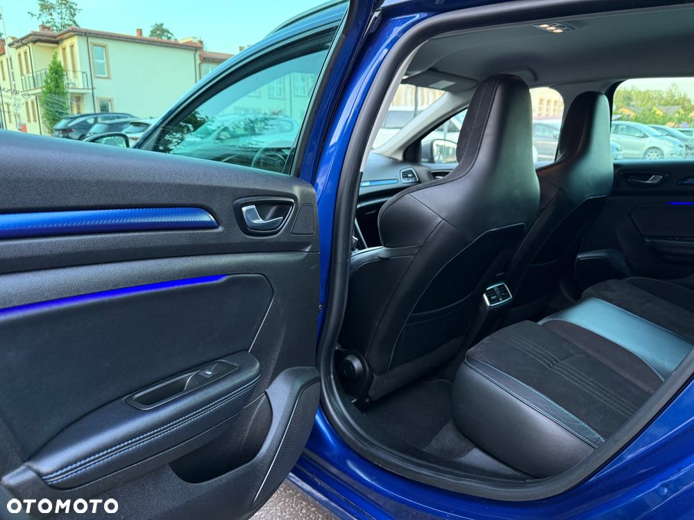 Renault Megane ENERGY TCe 205 EDC GT - 16