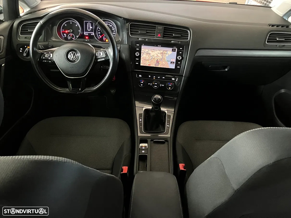 VW Golf Variant 1.6 TDi Confortline - 35