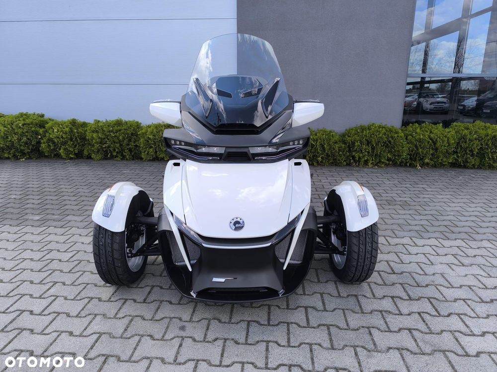 Can-Am Spyder - 5
