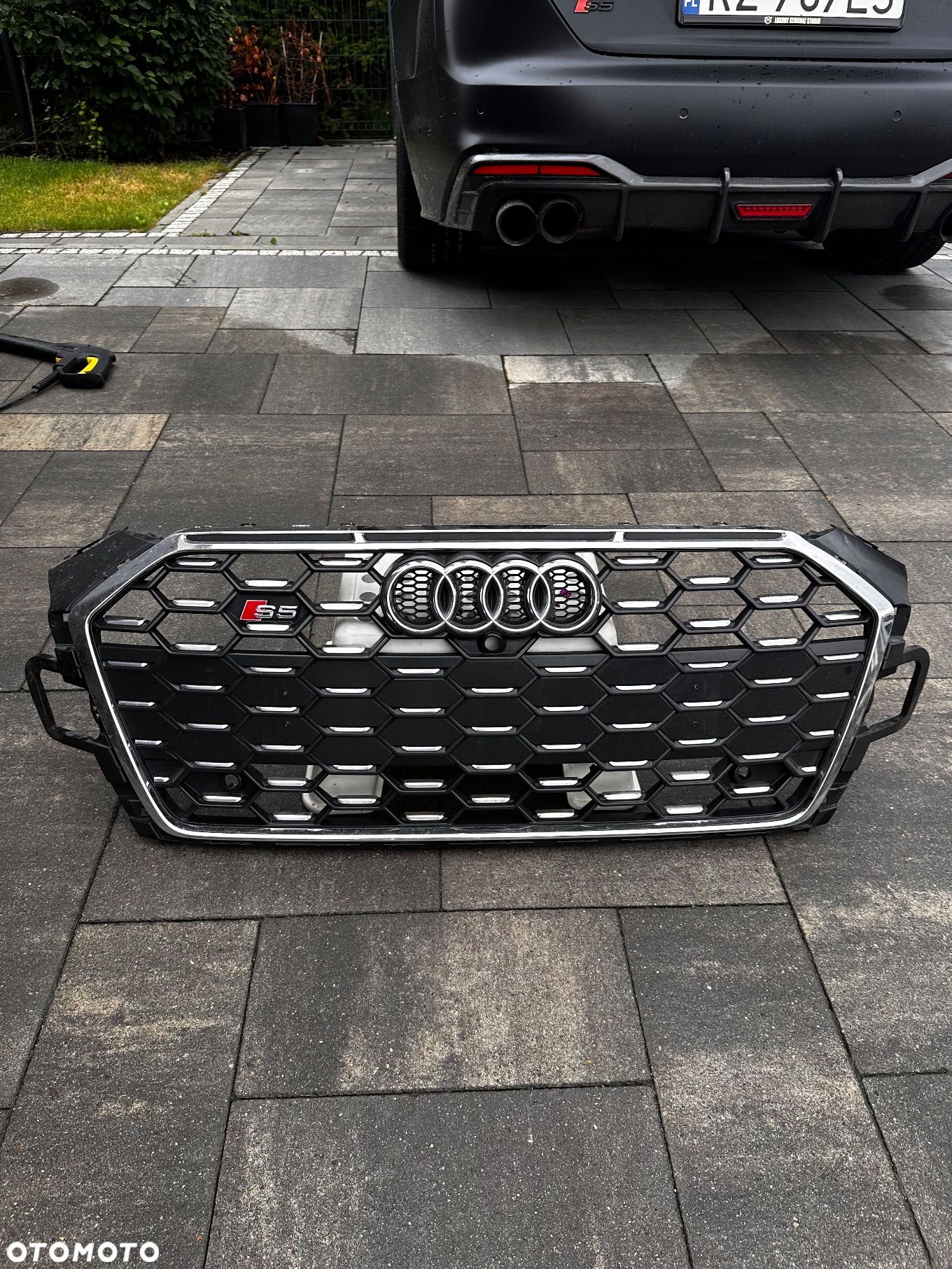Grill / atrapa chłodnicy Audi S5 A5 B9.5 – oryginał z logo i emblematem S5 - 1