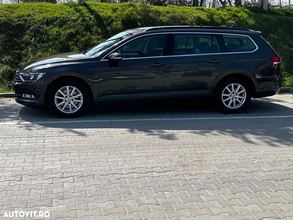 Volkswagen Passat 1.6 TDI (BlueMotion Technology) Comfortline - 12