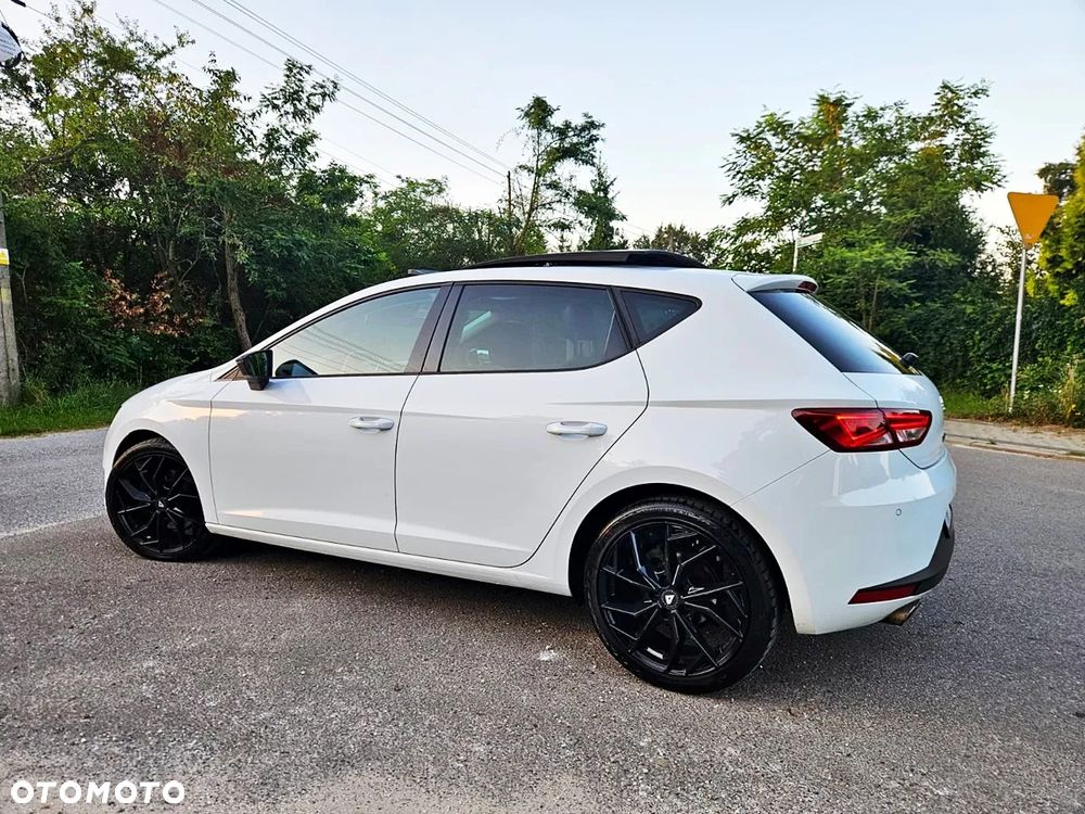 Seat Leon 2.0 TDI FR Black S&S DSG - 11