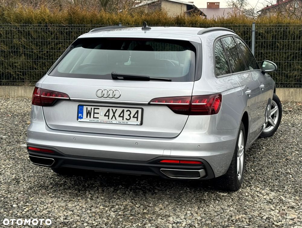 Audi A4 Avant 40 TDI S tronic - 4