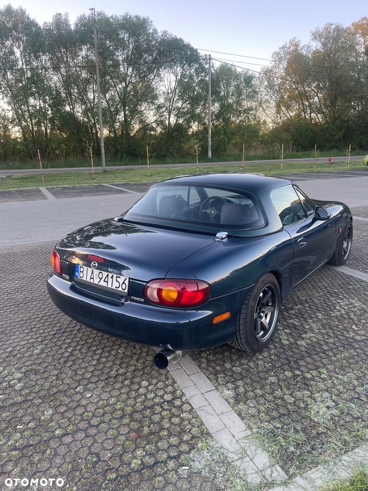 Mazda MX-5 1.6i 16V - 4