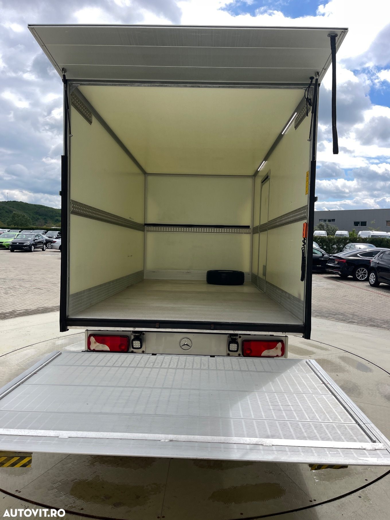 Mercedes-Benz Sprinter 319 3.0CDI V6  KOFFER  LIFT  AUTOMAT - 15