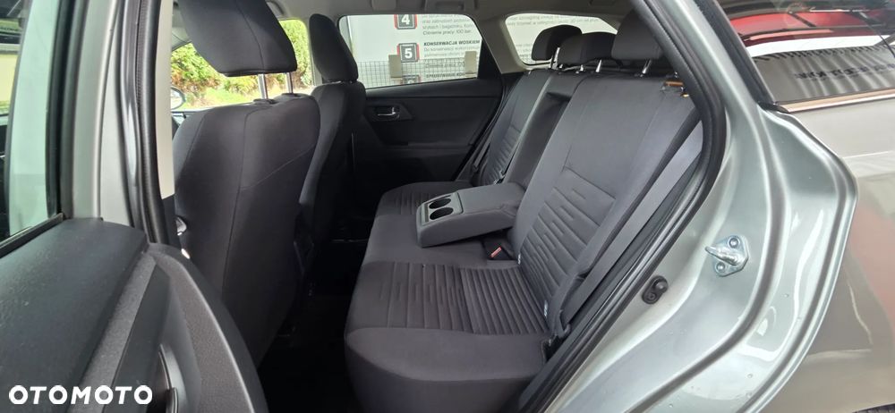 Toyota Auris 1.6 D-4D Design Edition - 34