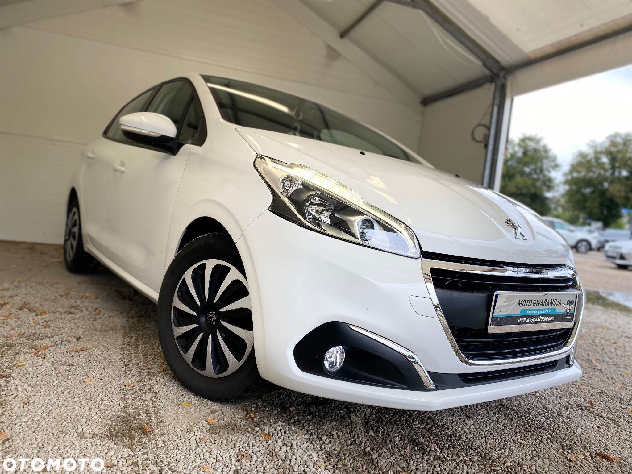 Peugeot 208 1.6 BlueHDi Active - 3