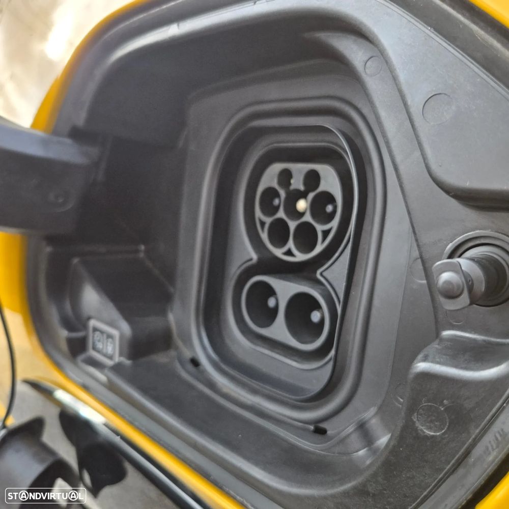 Peugeot e-208 Active Pack - 6