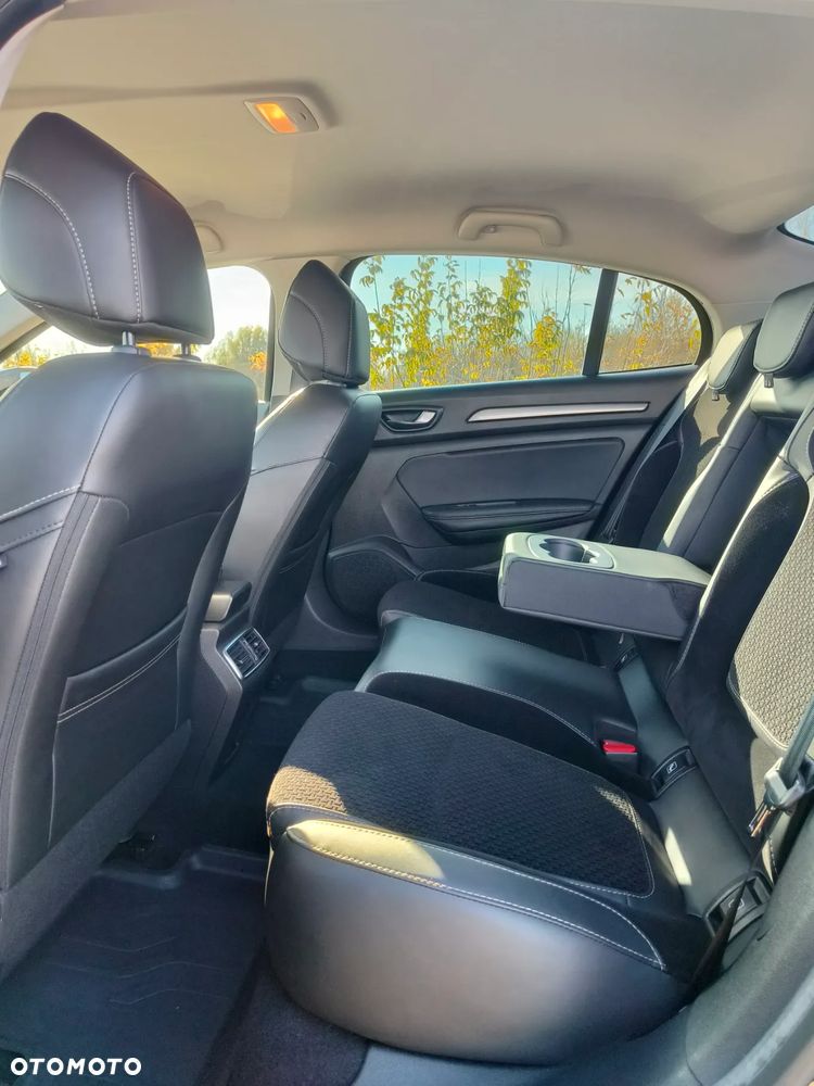 Renault Megane 1.3 TCe FAP Intens - 26