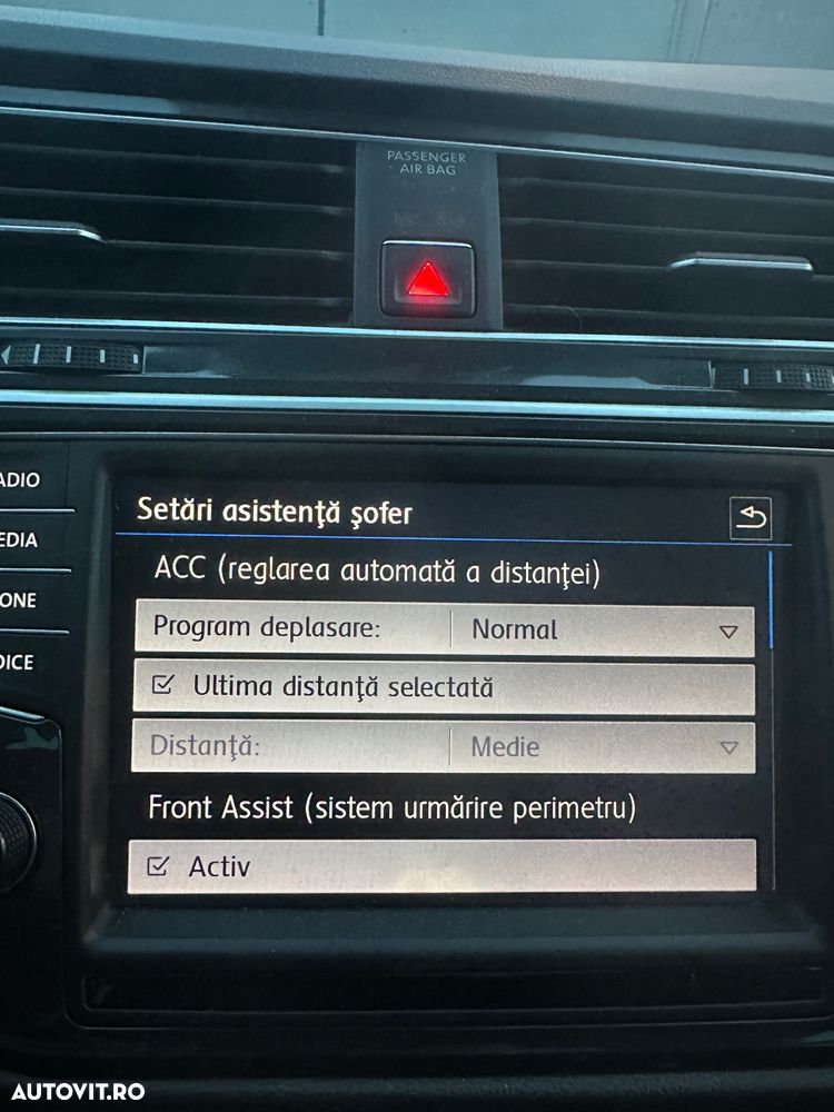 Volkswagen Tiguan - 11