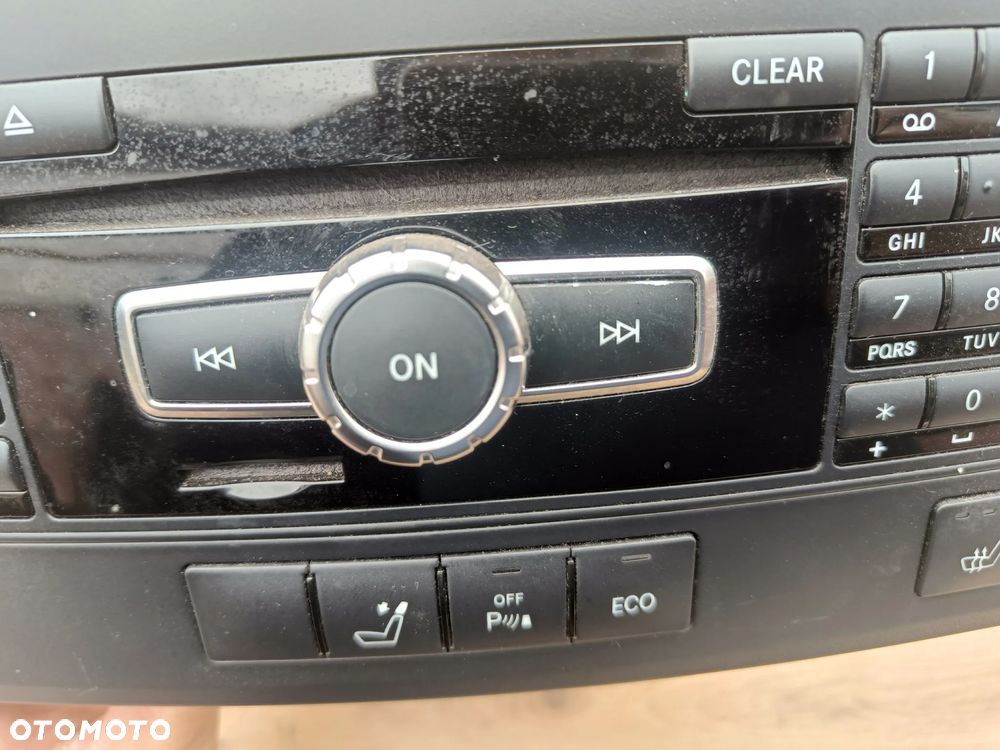 MERCEDES W207 W212 RADIO COMAND NAVI A2129008716 - 8