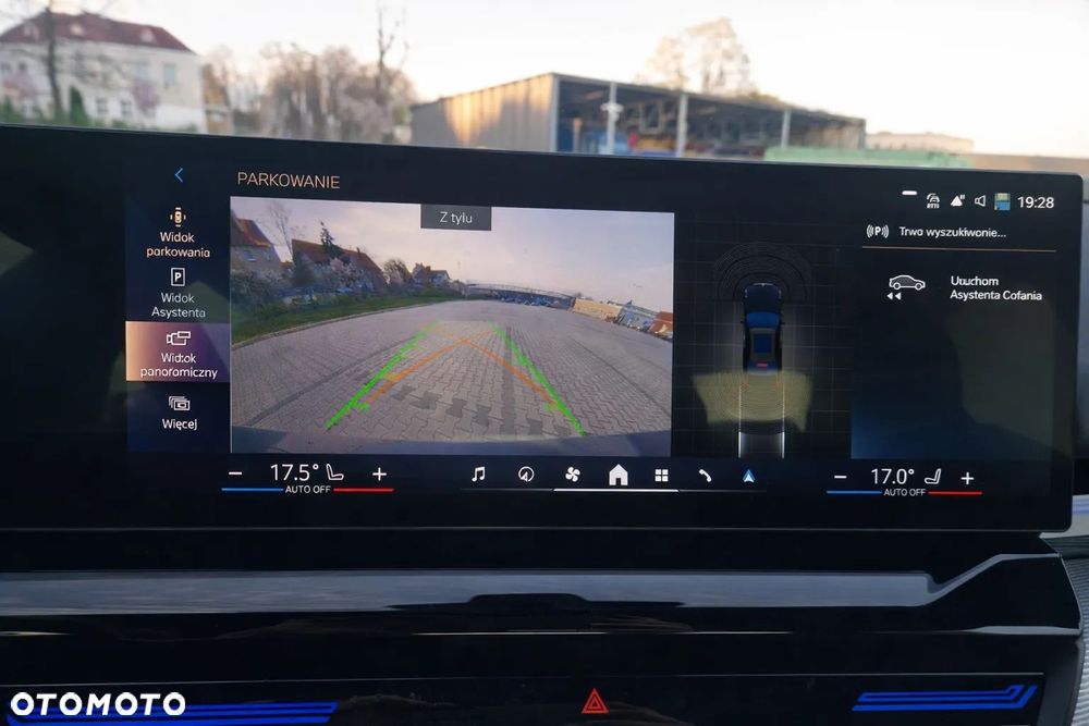 BMW Seria 5 520i mHEV - 8