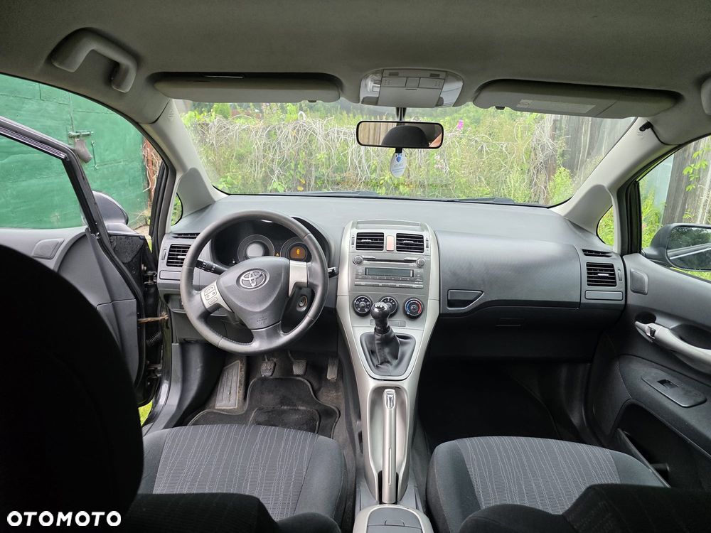 Toyota Auris 1.6 VVT-i Luna - 11