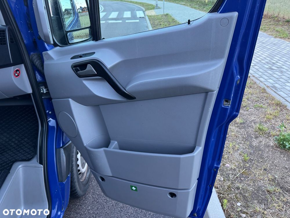 Mercedes-Benz Sprinter - 29