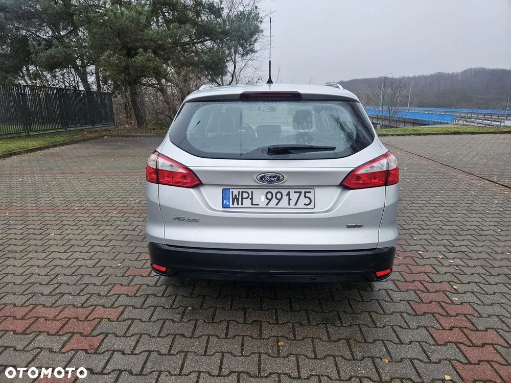 Ford Focus 1.6 TDCi DPF Champions Edition - 7