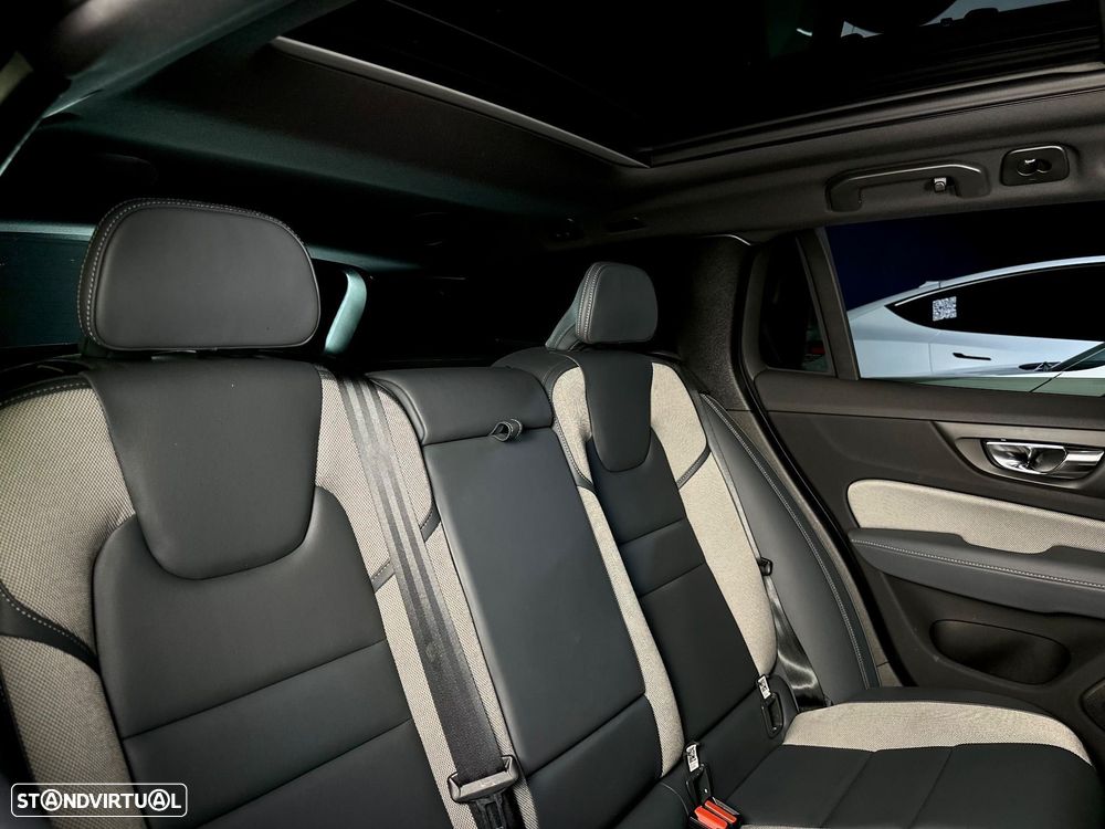 Volvo V60 2.0 T6 AWD TE R-Design - 38