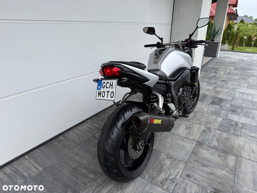 Yamaha FZ - 6