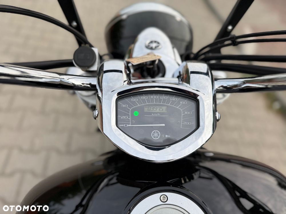 Yamaha XVS - 28
