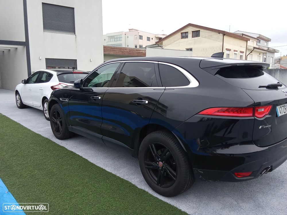Jaguar F-Pace 20d Prestige - 1