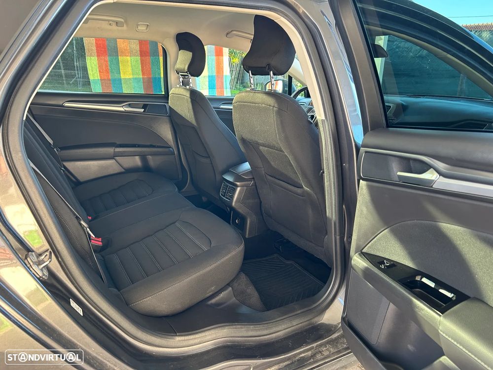 Ford Mondeo SW 1.5 TDCi Business Plus ECOnetic - 18