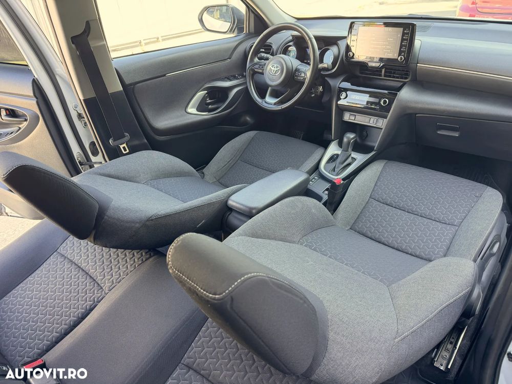 Toyota Yaris Cross 1.5 VVT-i Business Edition - 16
