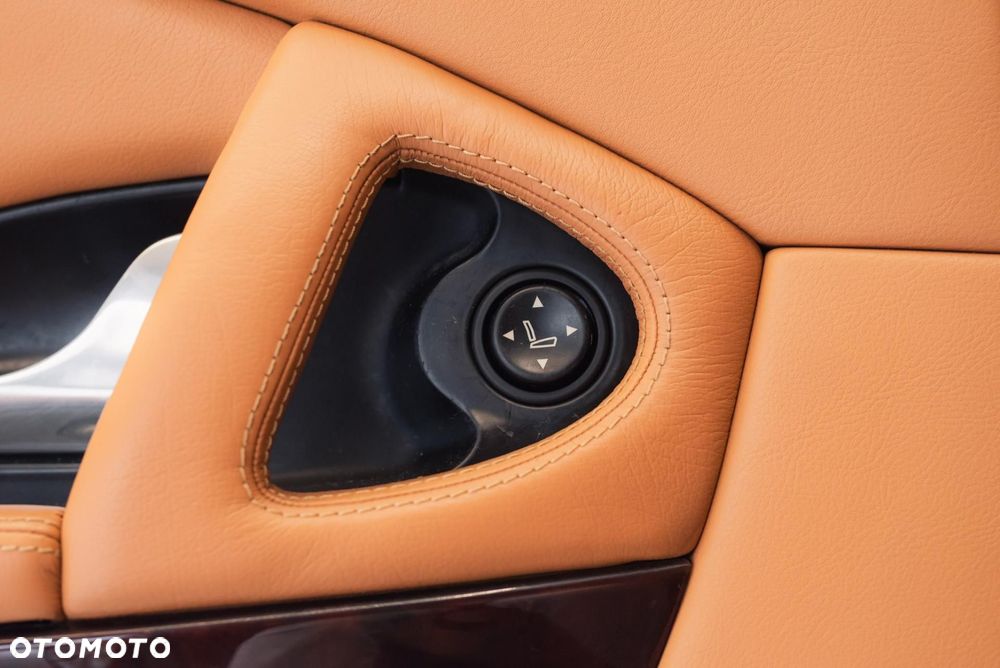 Maserati Quattroporte - 31