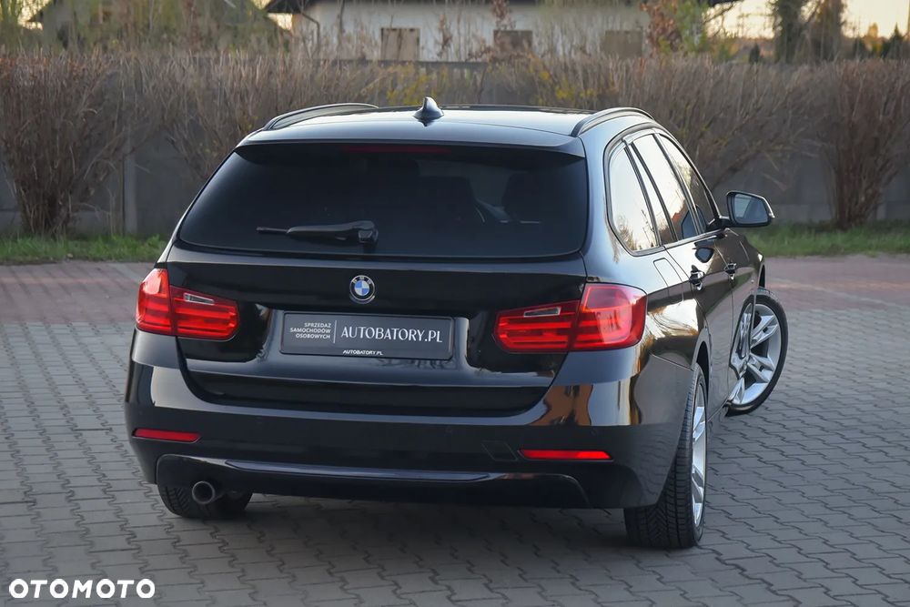 BMW Seria 3 318d Sport Line - 18