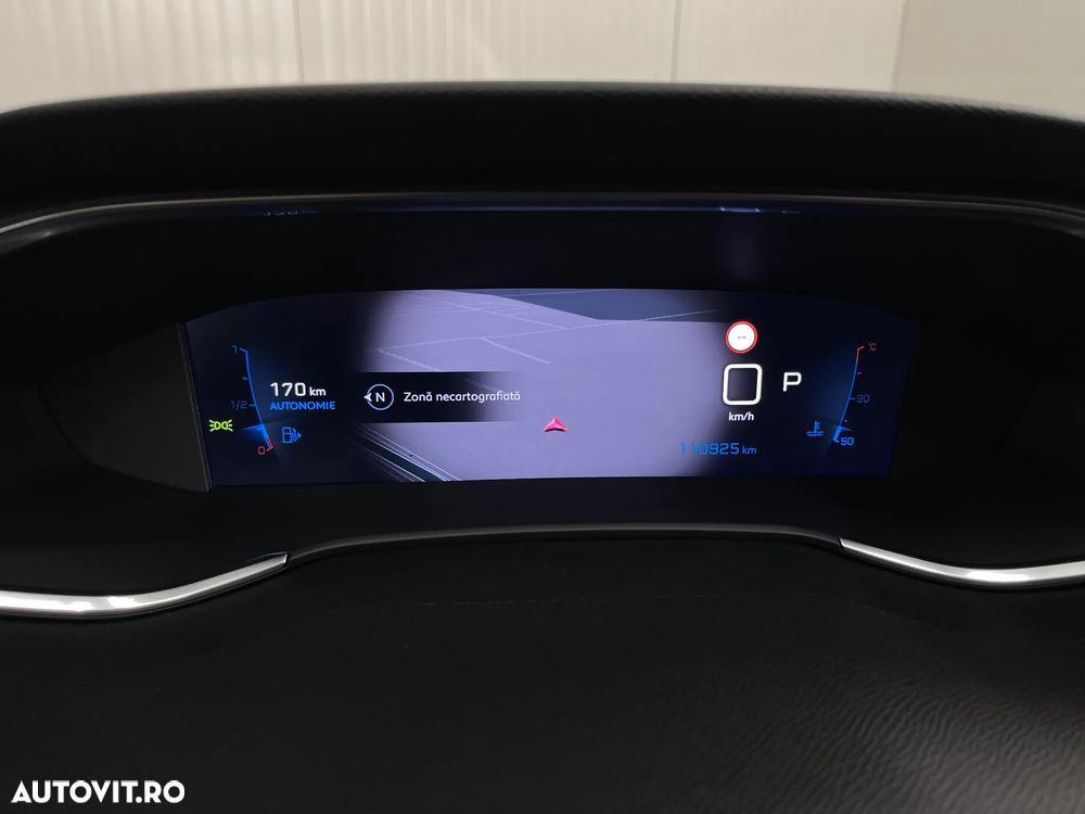 Peugeot 308 1.2 L PureTech Turbo S&S EAT8 Allure Pack - 27