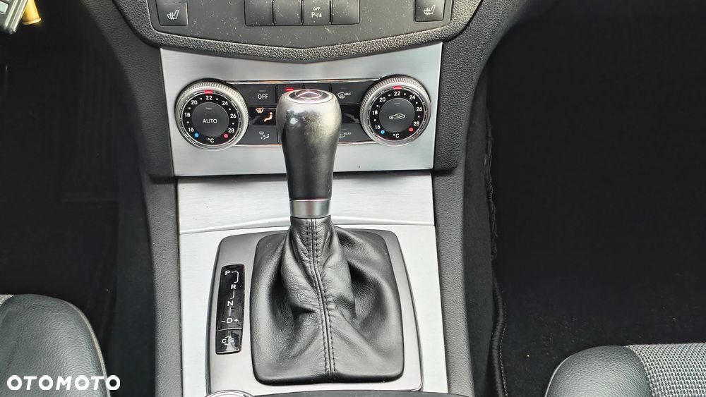 Mercedes-Benz Klasa C 180 Kompressor Automatik Avantgarde - 18