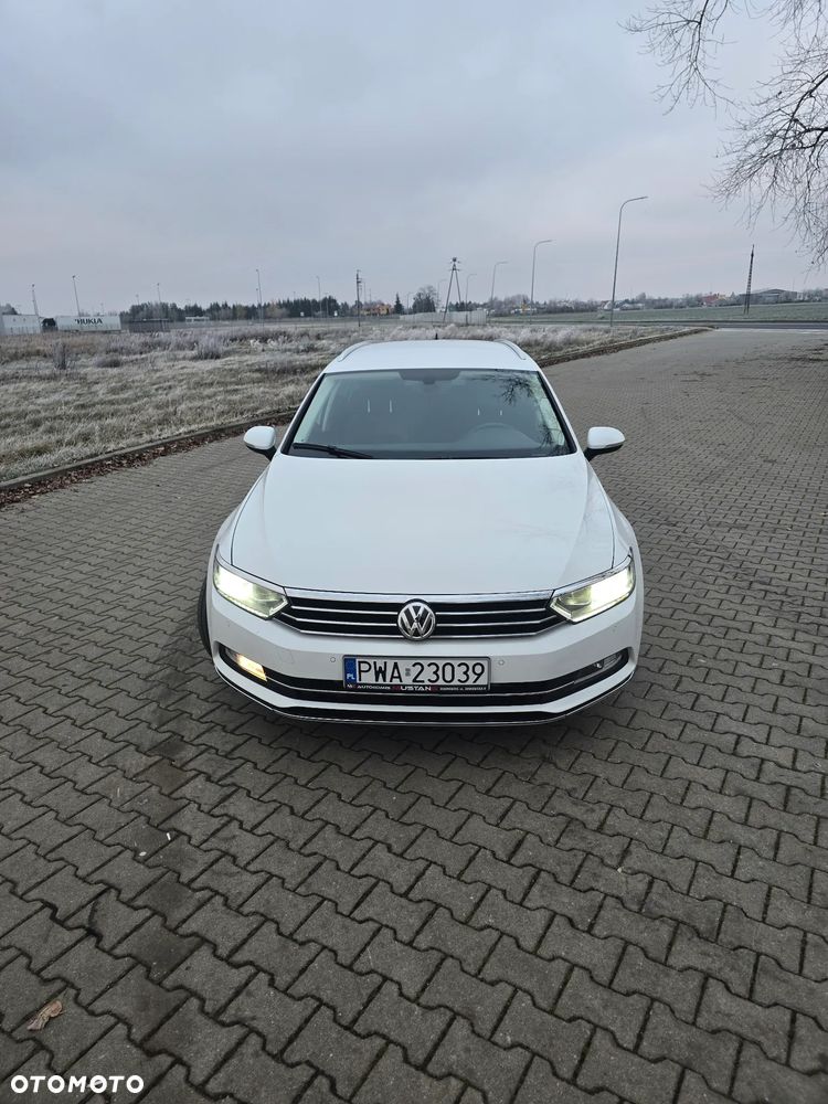 Volkswagen Passat - 2