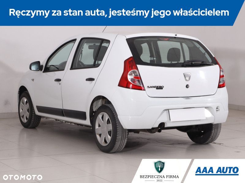 Dacia Sandero - 6