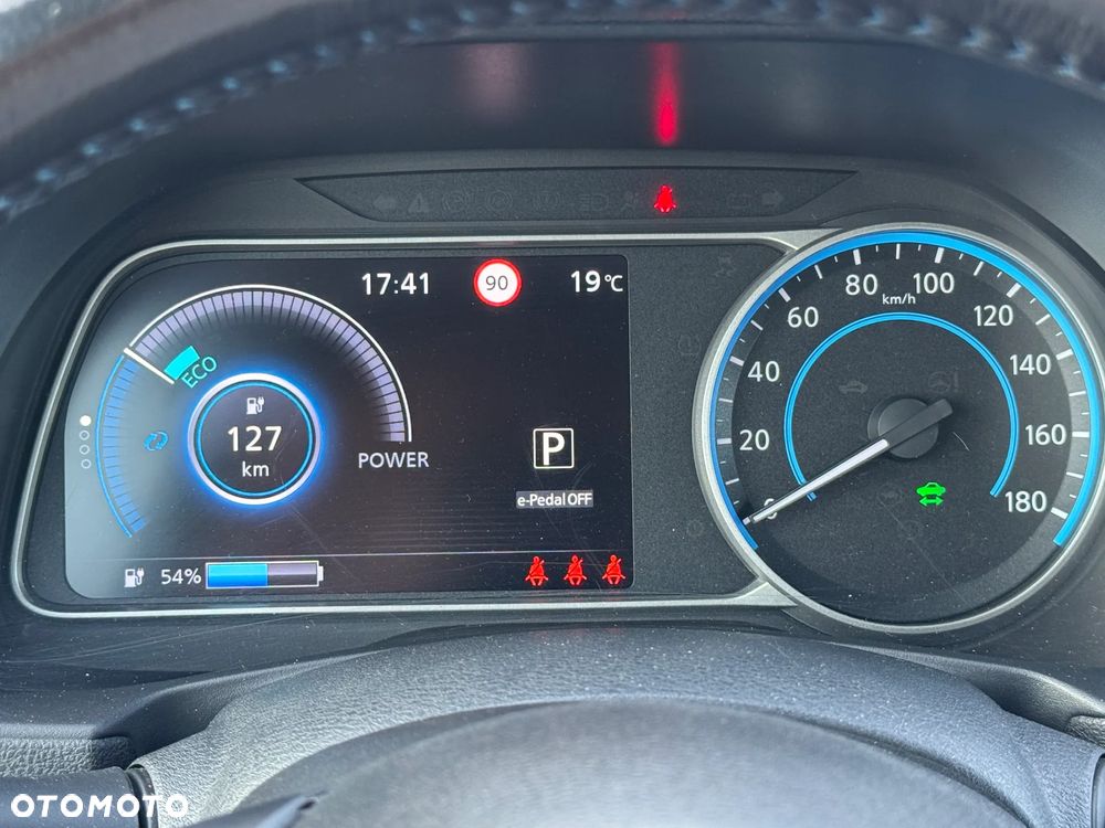 Nissan Leaf 40 kWh Acenta - 13