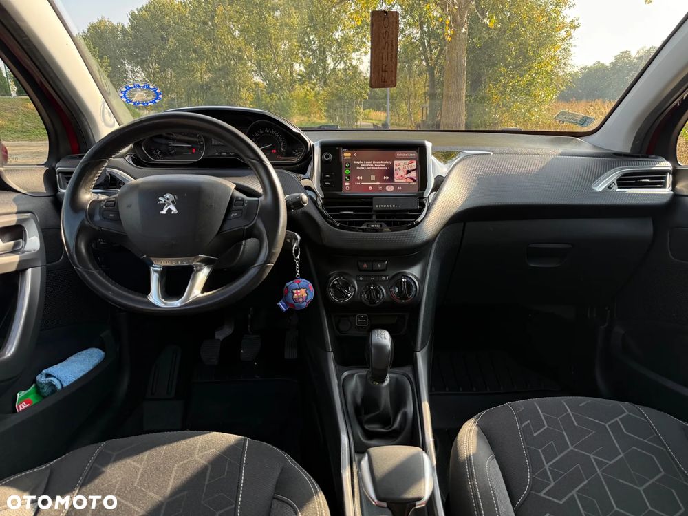 Peugeot 2008 PureTech 82 Allure - 30