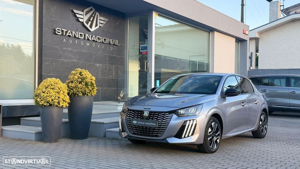 Peugeot 208 1.2 Hybrid Allure e-DCS6 - 8