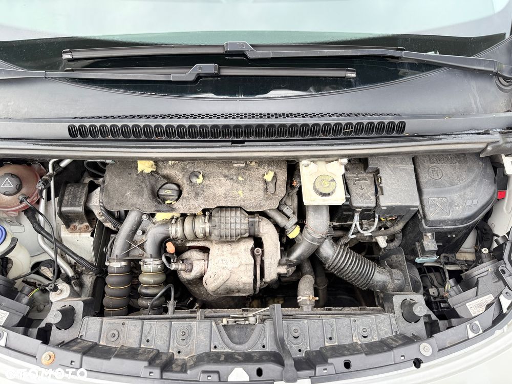 Peugeot 3008 HDi FAP 115 Access - 34