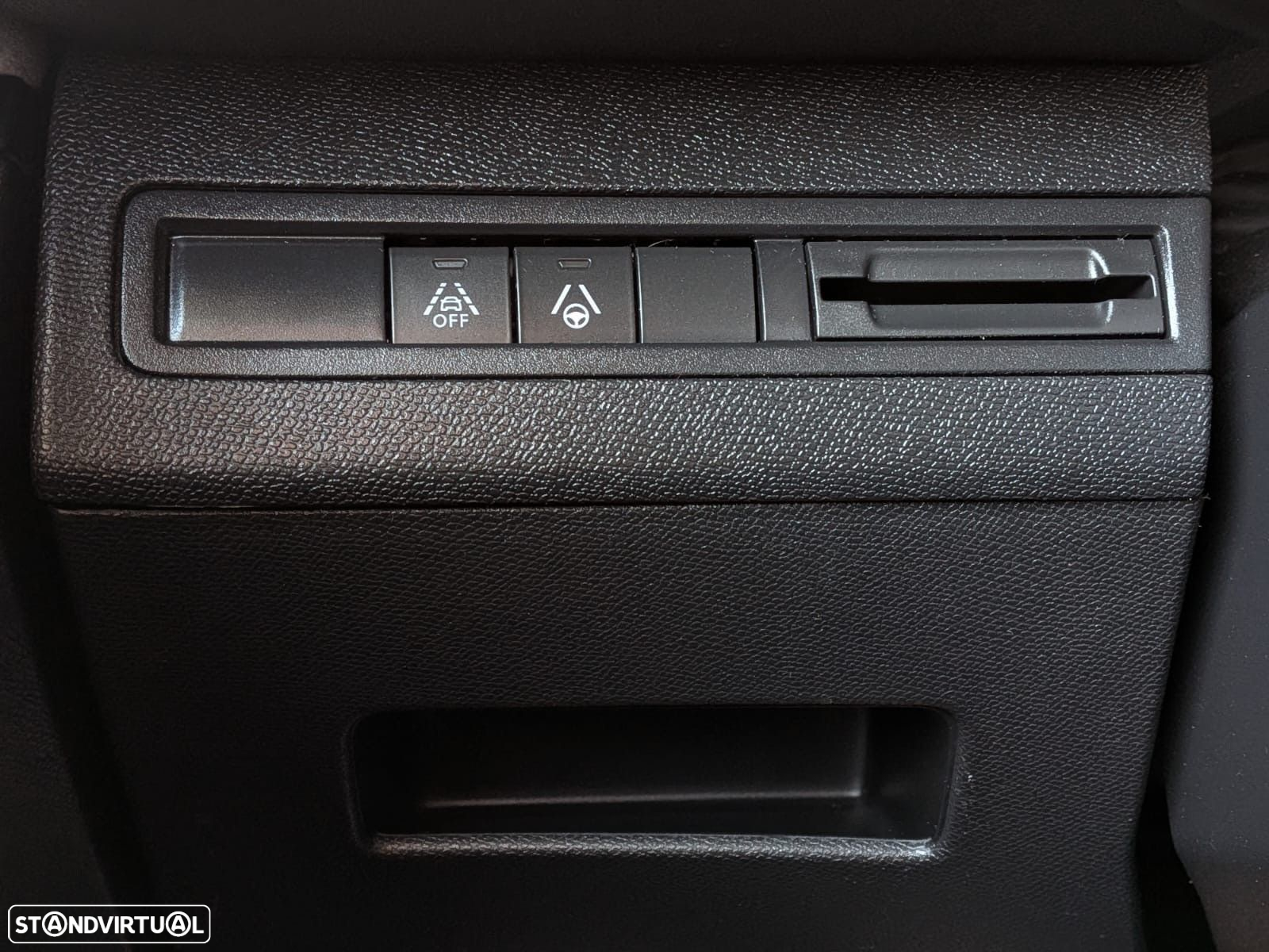 Peugeot 5008 1.5 BlueHDi Allure Pack EAT8 - 18