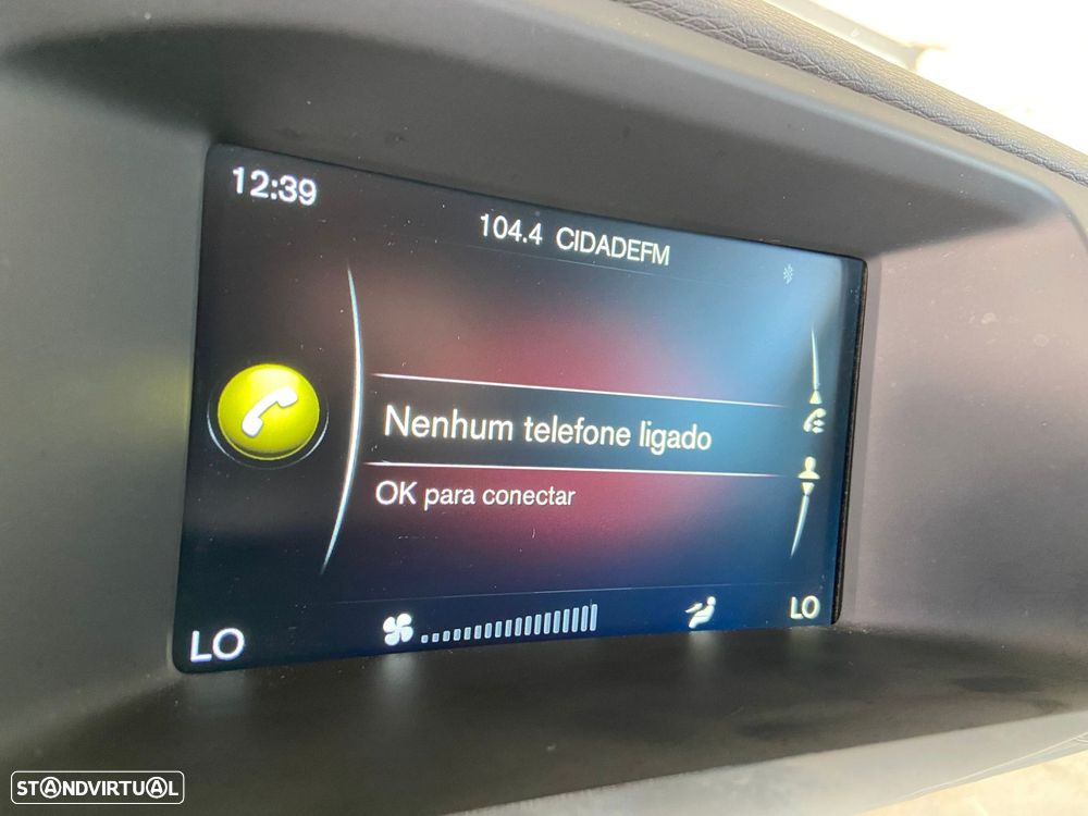 Volvo V60 Cross Country 2.0 D4 Pro - 12