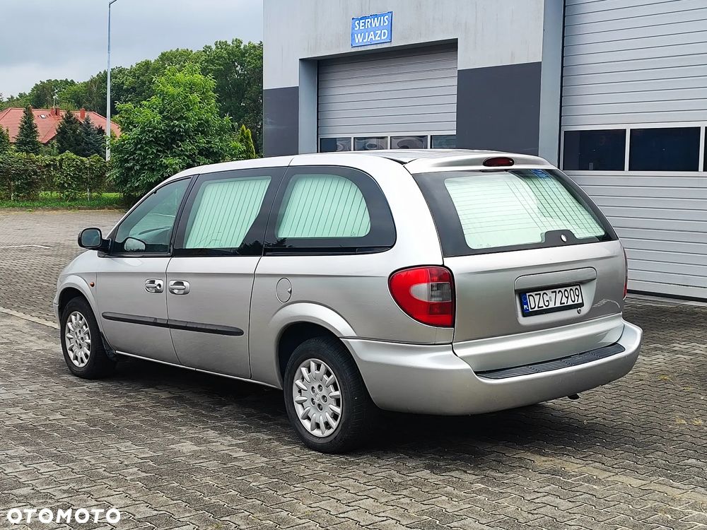 Chrysler Grand Voyager - 6