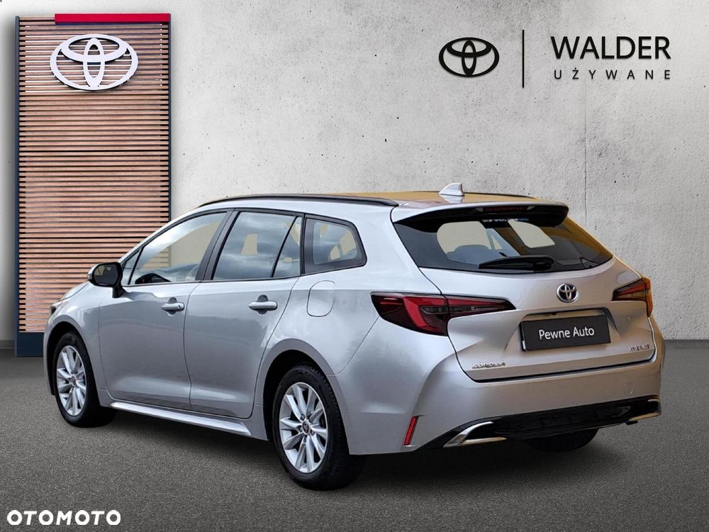 Toyota Corolla 1.8 Hybrid Comfort - 3