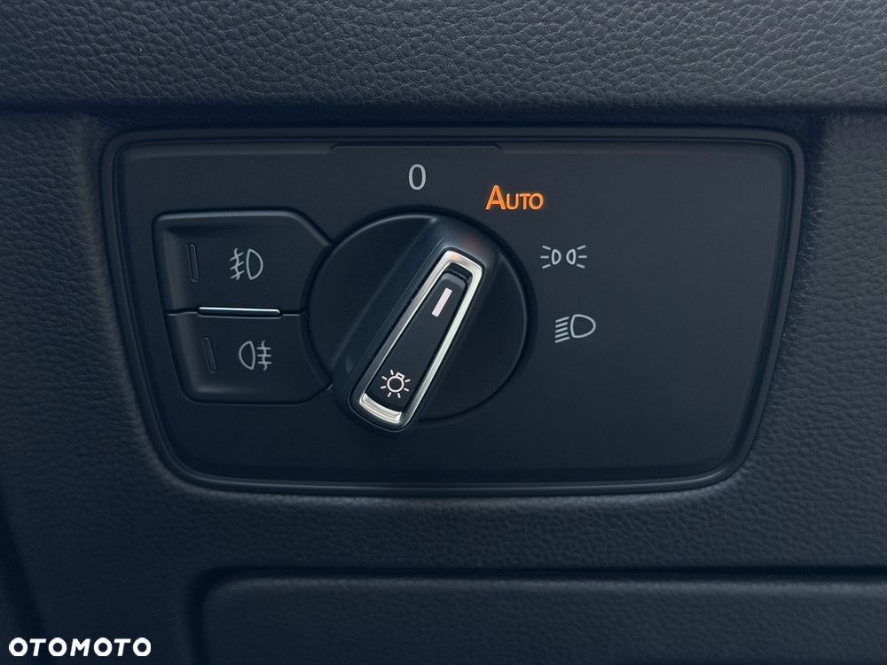 Volkswagen Passat Variant 2.0 TDI EVO Business DSG - 35