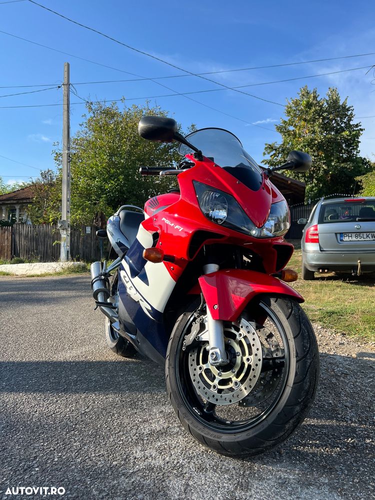 Honda CBR 600F4i - 2